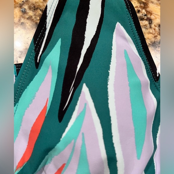 NWT Anne Cole Women’s Tropical Halter Bikini Top - Picture 5 of 6